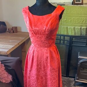 Mardi Gras NY Salmon Pink 50’s Vintage Brocade Party Dress - size Small